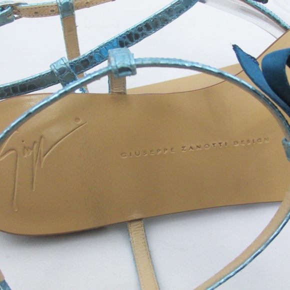 Giuseppe Zanotti | Blue Metallic Bow Sandals 39.5 - Picture 6 of 7